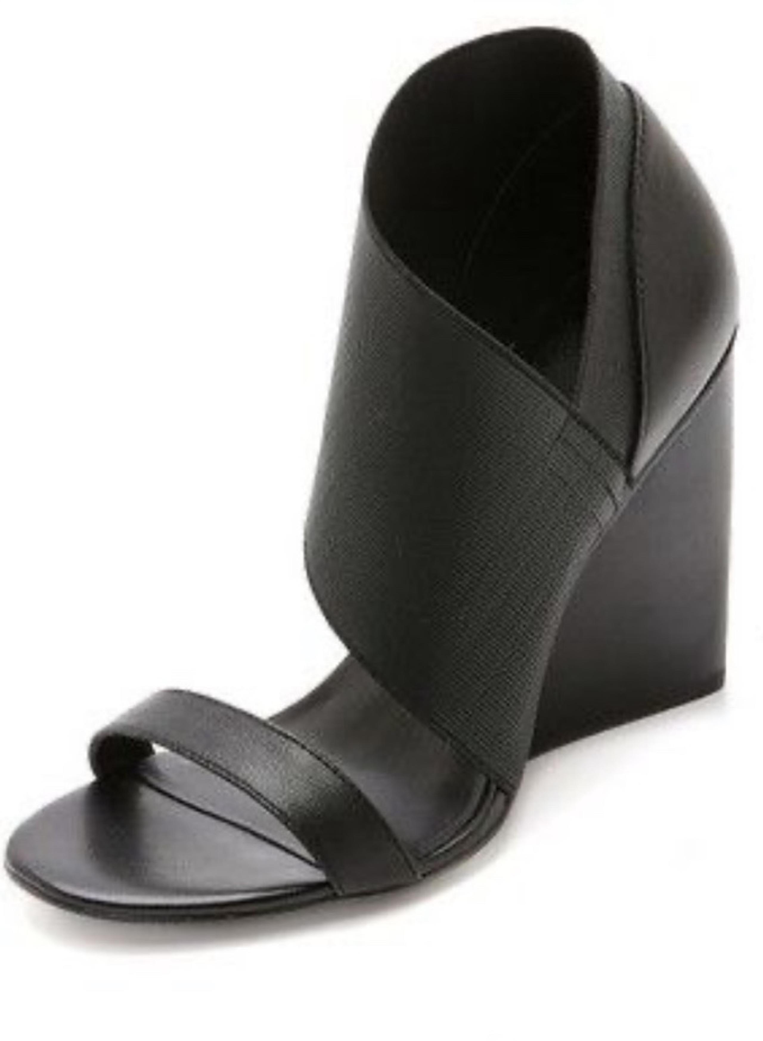Dolce Vita Black Orella Elastic Wedge Sandal size 6/6.5