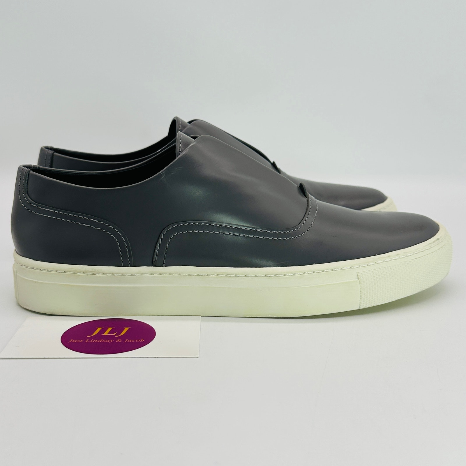 Vince Women's Nelson Oxford Laceless Slip On Gray Leather Sneakers *Size 7*
