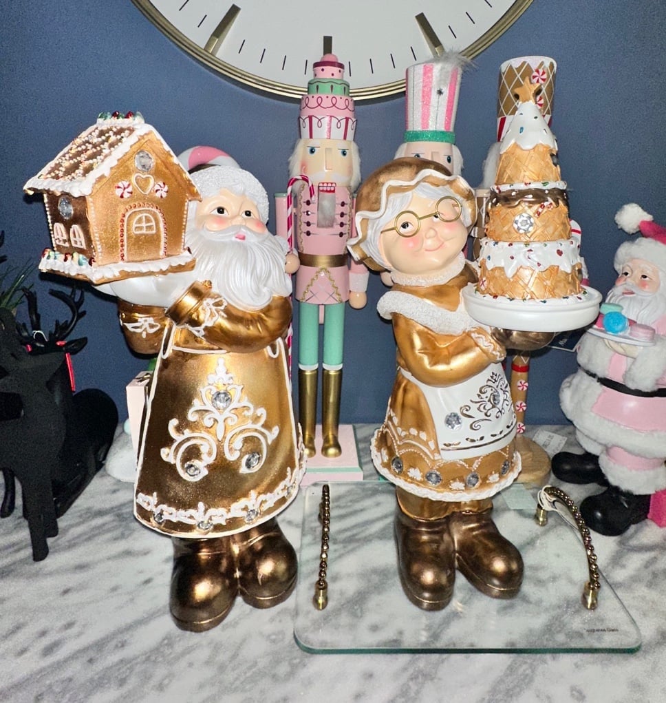 Holiday Christmas Illuminated gingerbread Mr and Mrs Claus 20”
