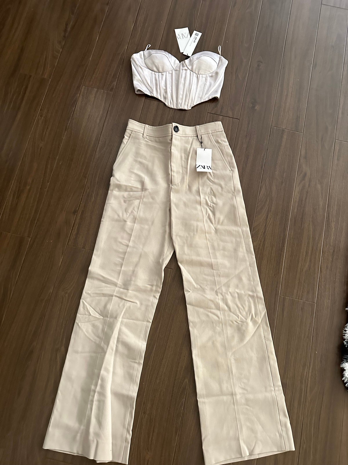 Zara wide leg cream pants and cropped top