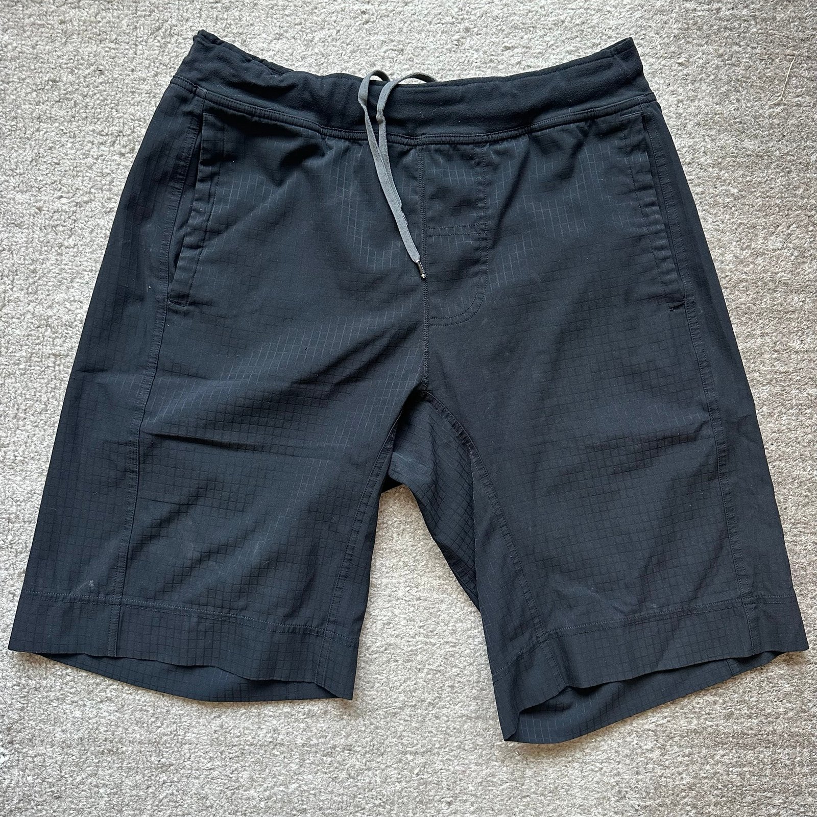 Men's Black Lululemon Shorts