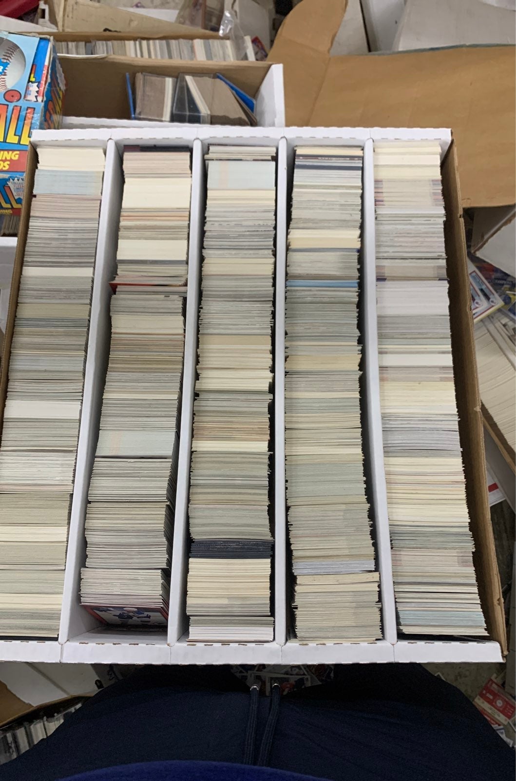 5000 nhl hockey cards lot box collection