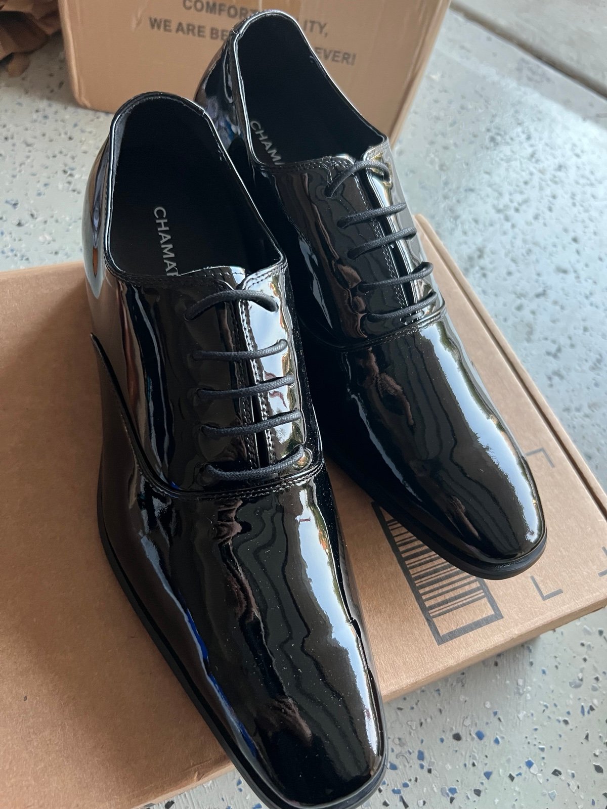 Chamaripa 2.7inches elevator shoes patent leather tuxedo shoes