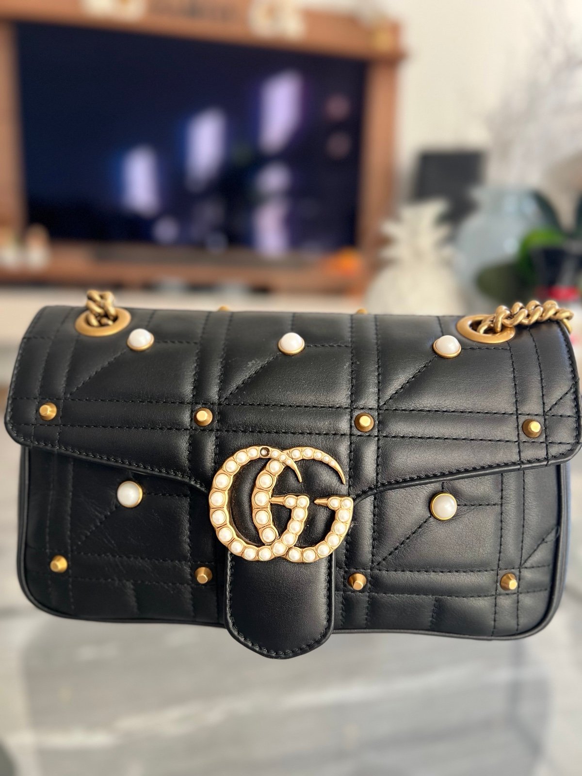 AUTHENTIC GUCCI MARMONT MATELASSES PEARL SHOULDER BAG