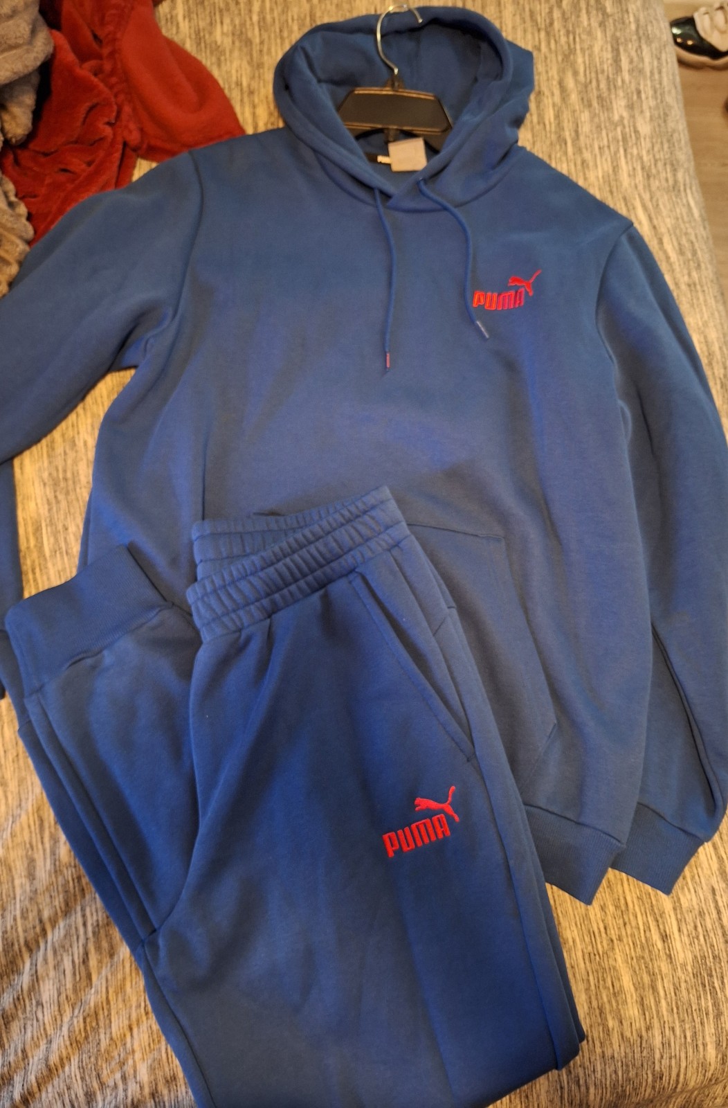 New Puma Sweat Outfit