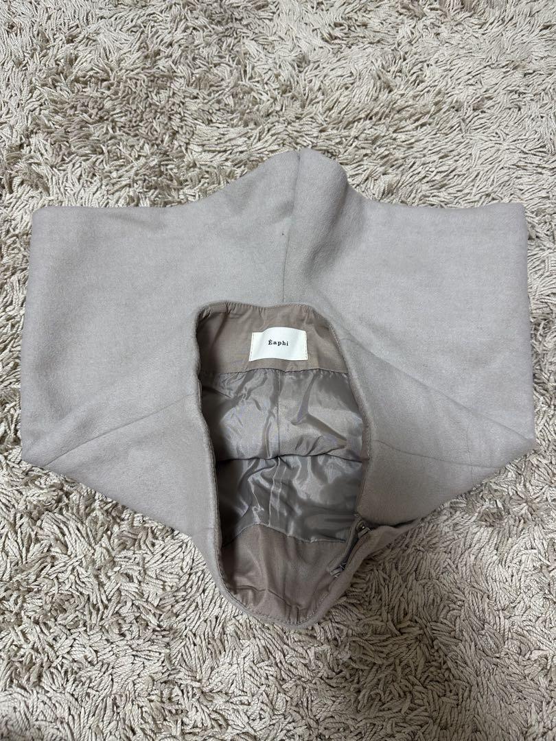 超特価激安 Brand new, unused Èaphi slanting button short pants. パンツ