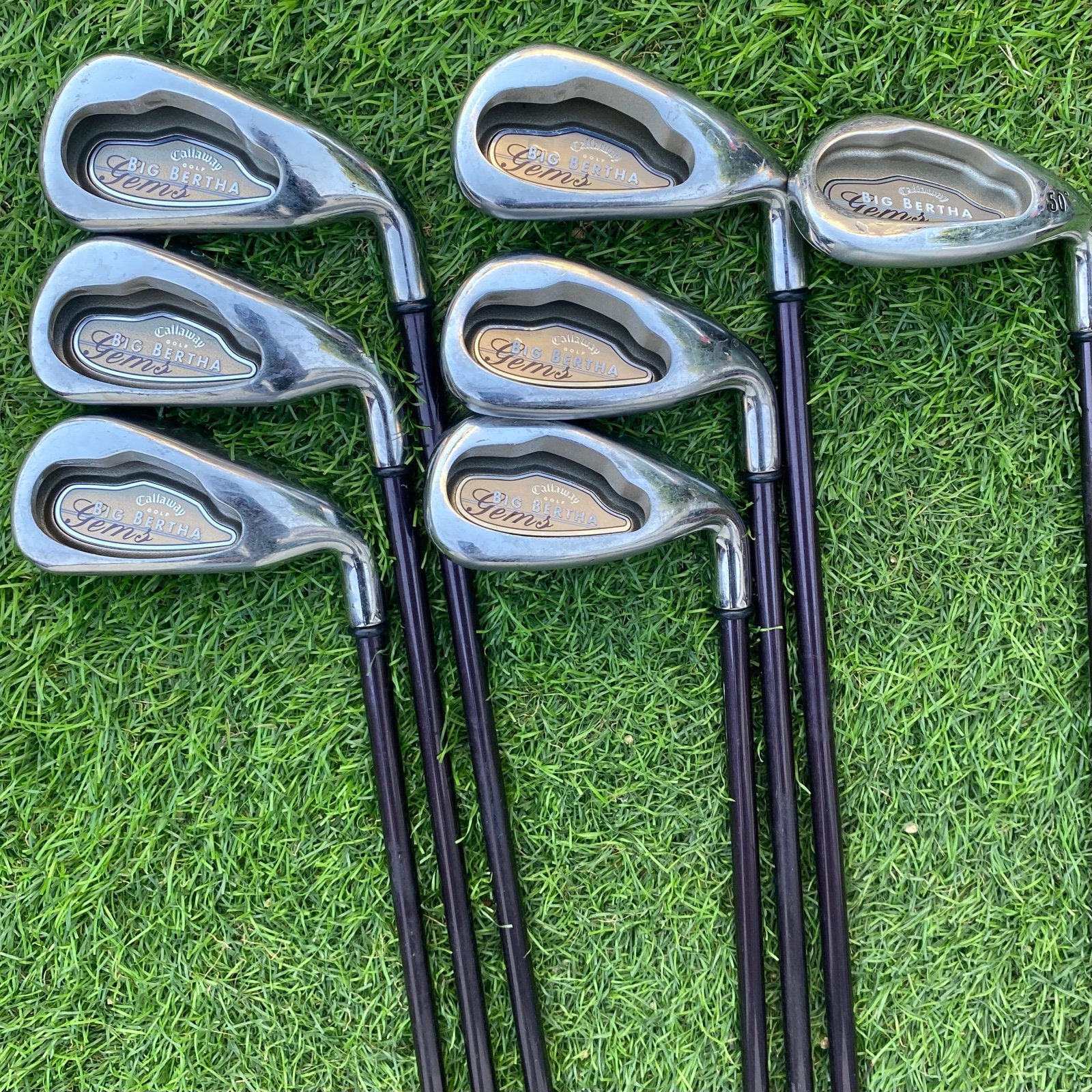 Callaway Big Bertha Gems Ladies Iron Set 4-9,PW Graphite shafts