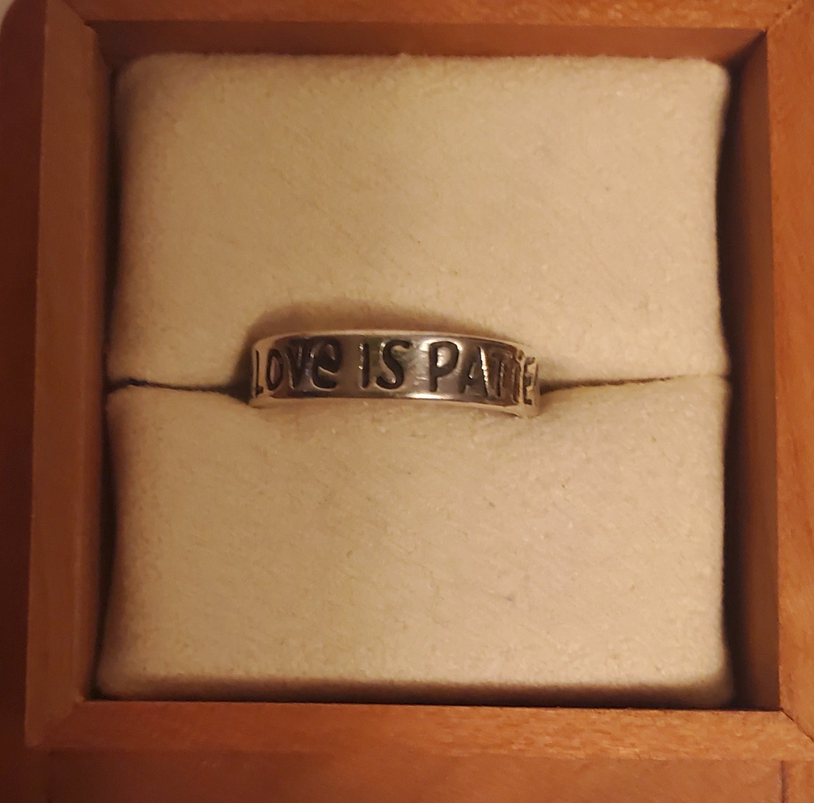 Retired James Avery Love is Kind Ring, size 7