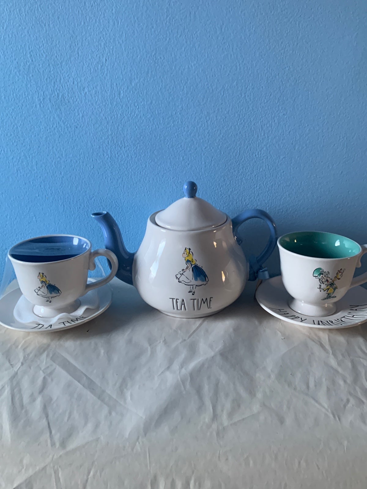Rae Dunn Disney Alice in wonderland tea time teapot & 2 mug happy un birthd