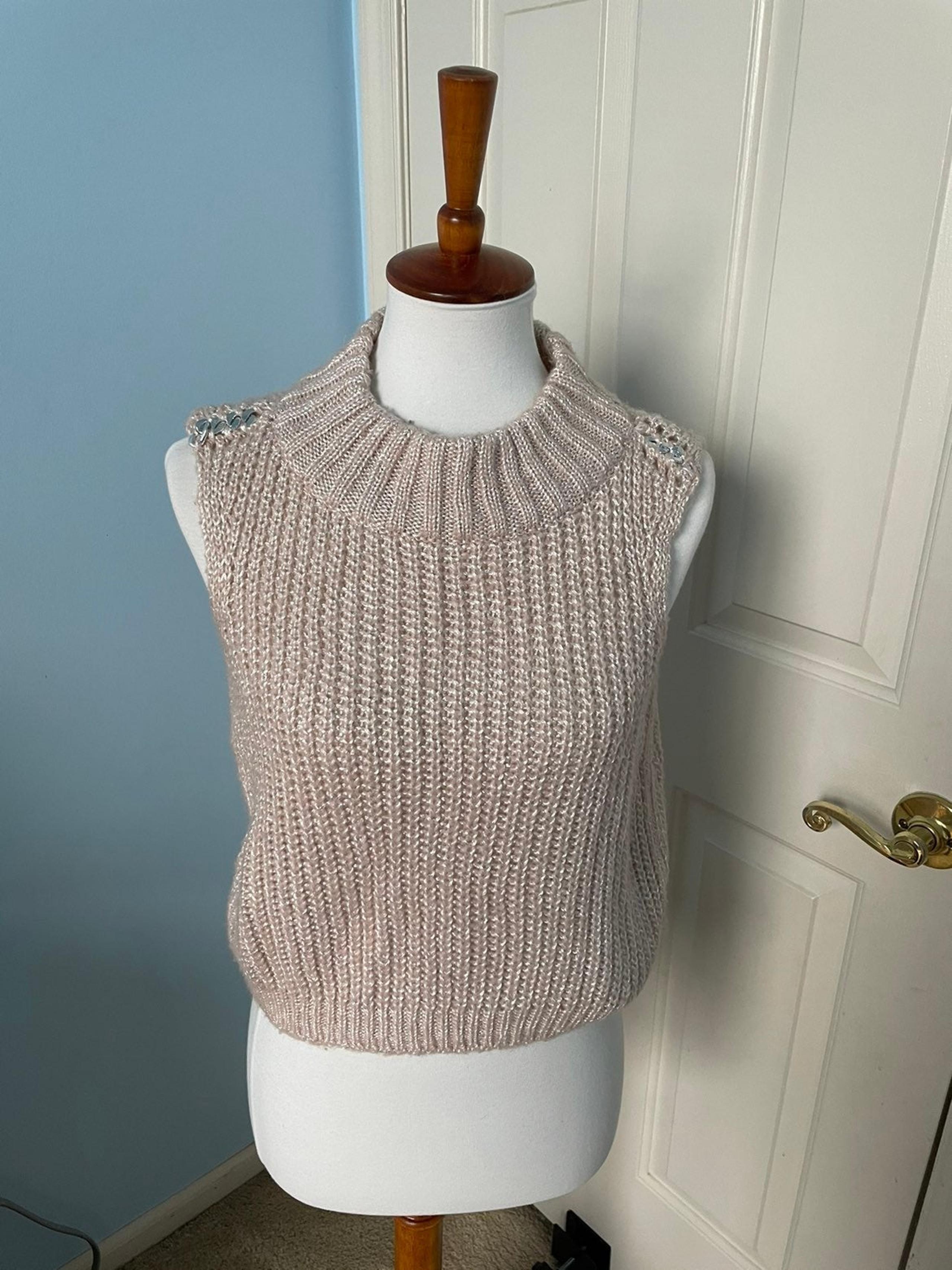 Jennifer Lopez Mock Neck Knit Top