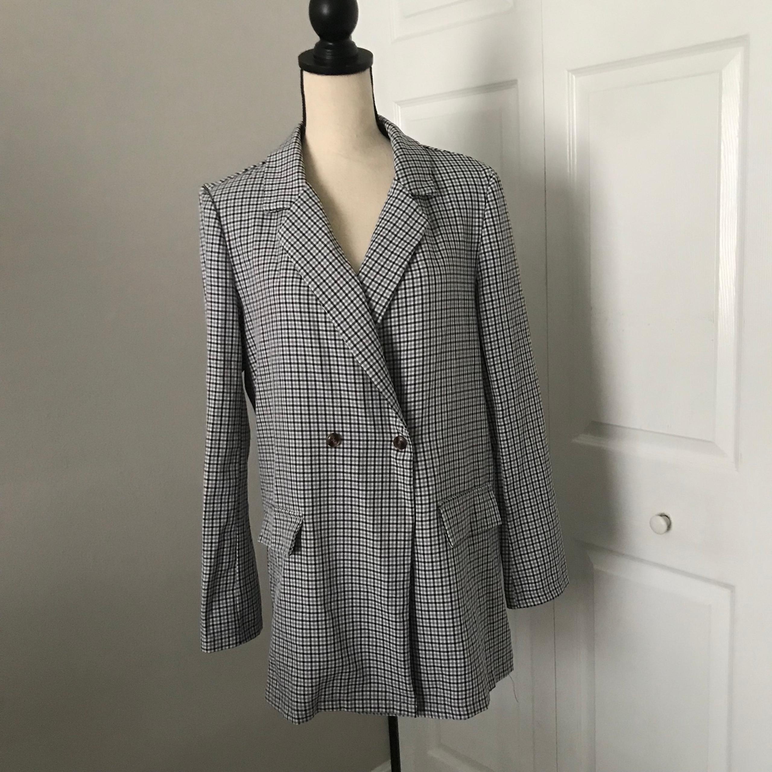 NEW - SHEIN Women Checkered Longline Blazer | L