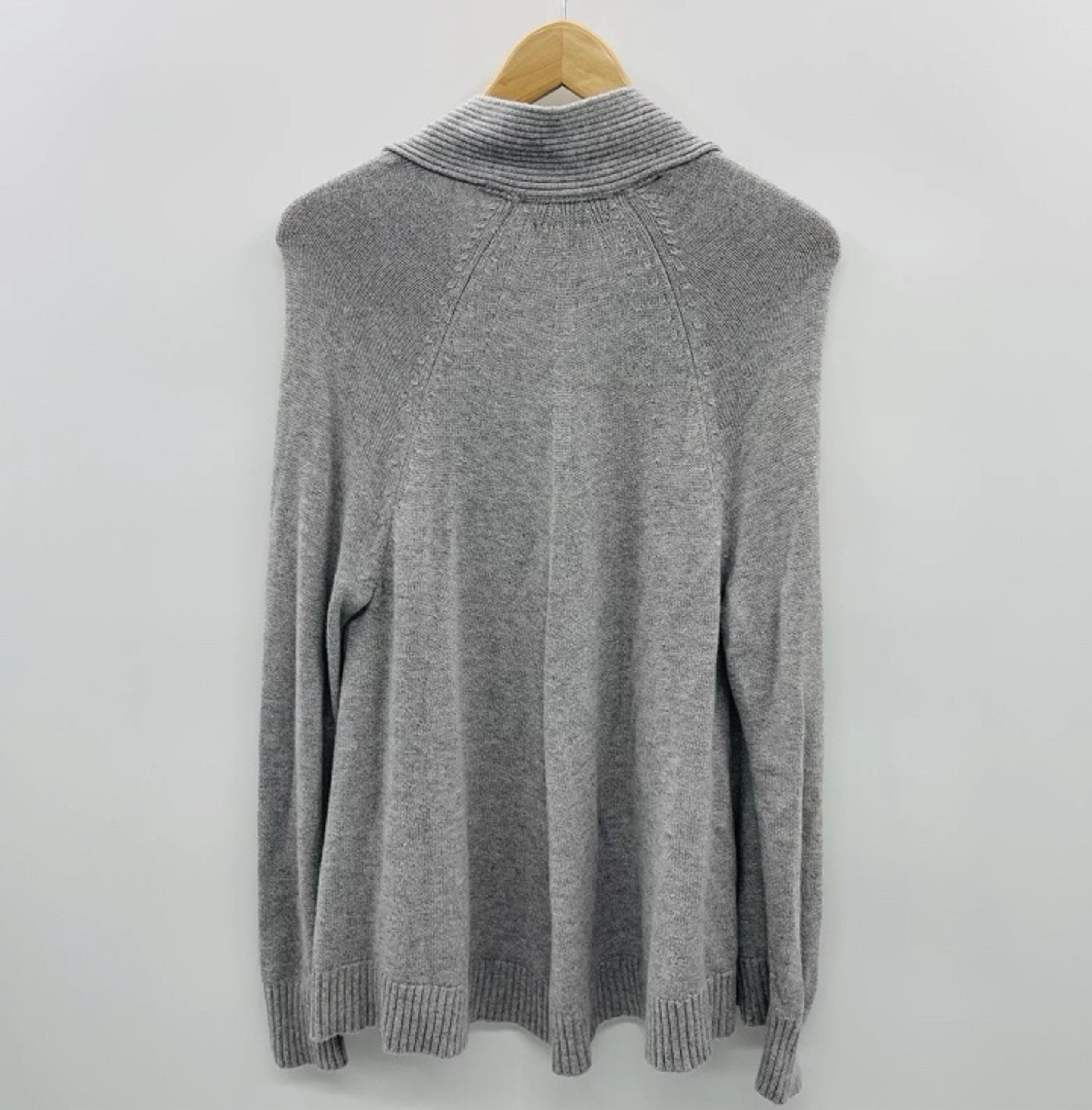 Banana sweater poncho