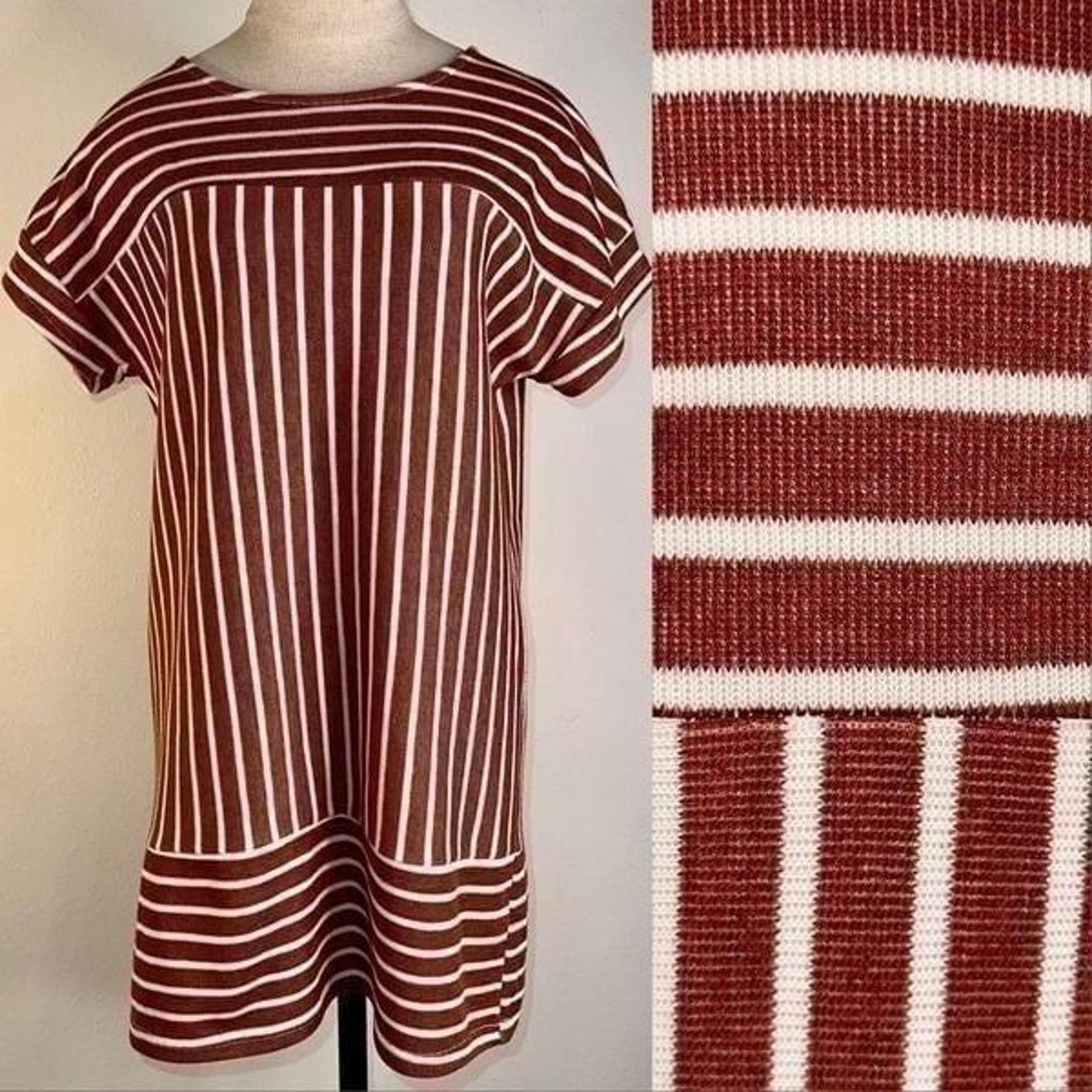 She + Sky Womens S Burnt Orange & White Mixed Stripe Lightweight Sweater Tunic