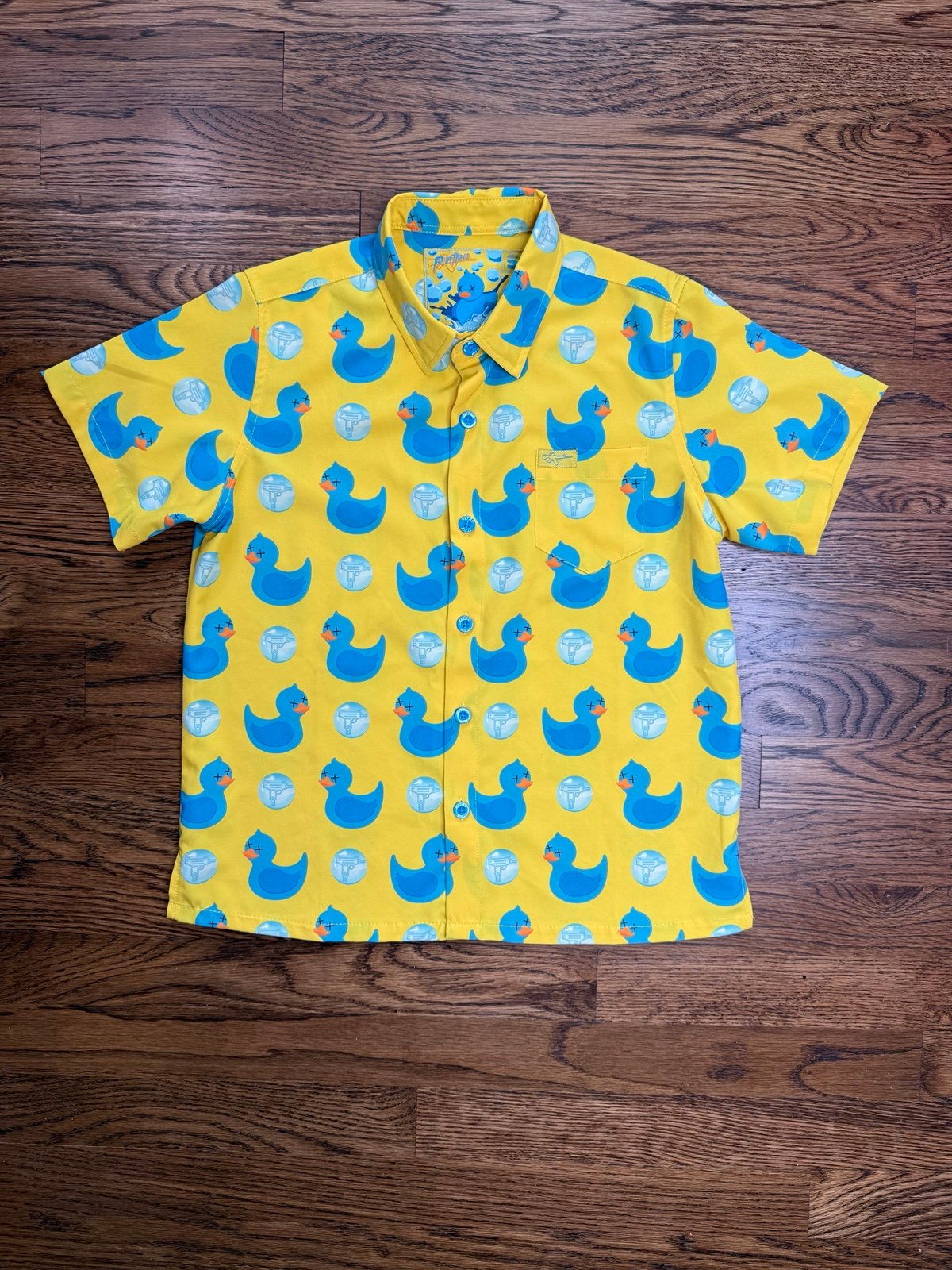 NWOT Retro Rifle Yellow Duck Shirt with Blue Duck Print Size Small (10-12)