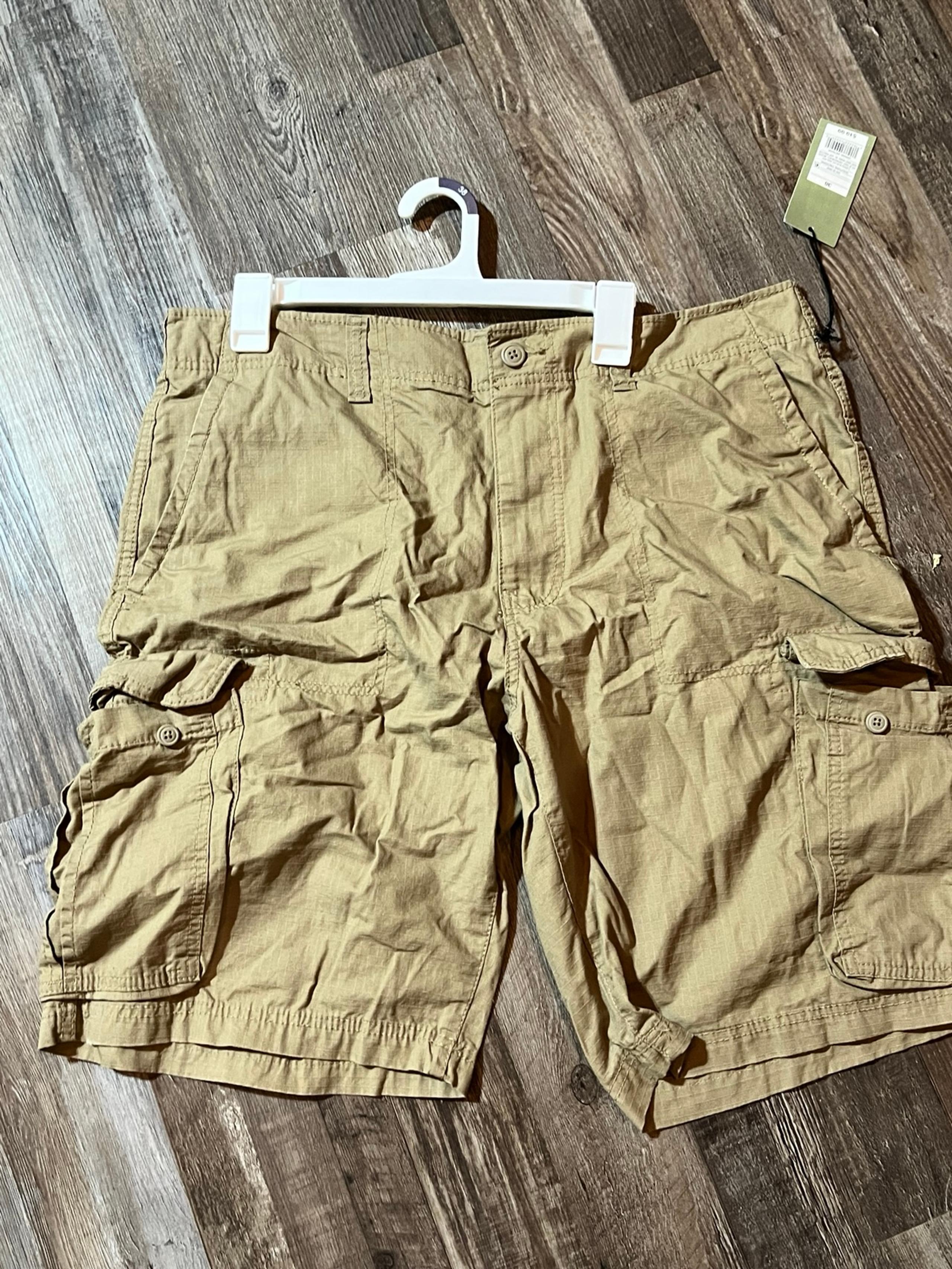 Cargo Shorts Men's Pair Goodfellow Cargo Shorts New! Size 38 XL