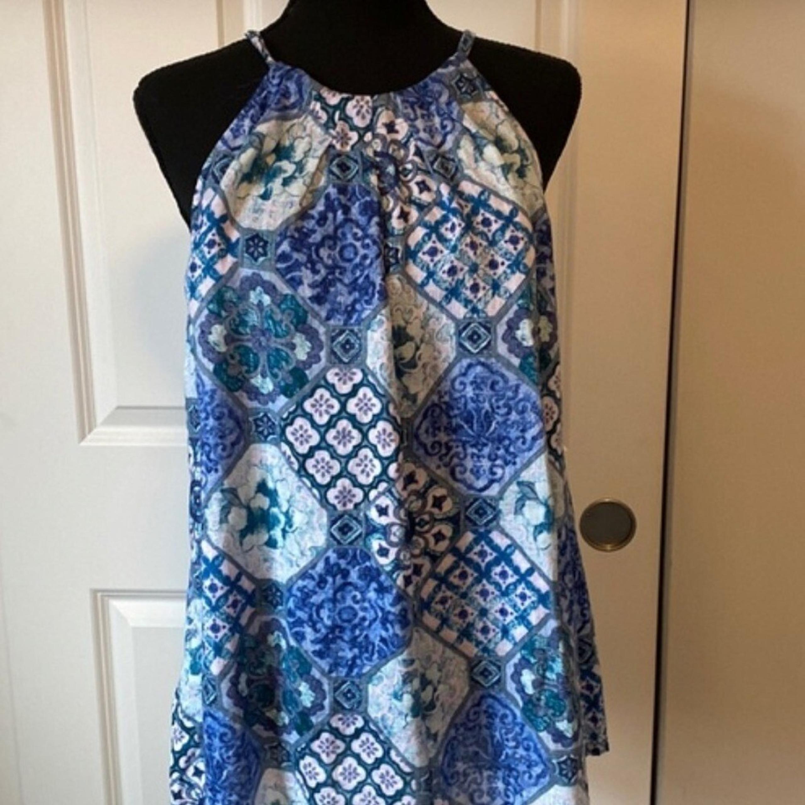 Tommy Bahama halter top 100% linen sz M