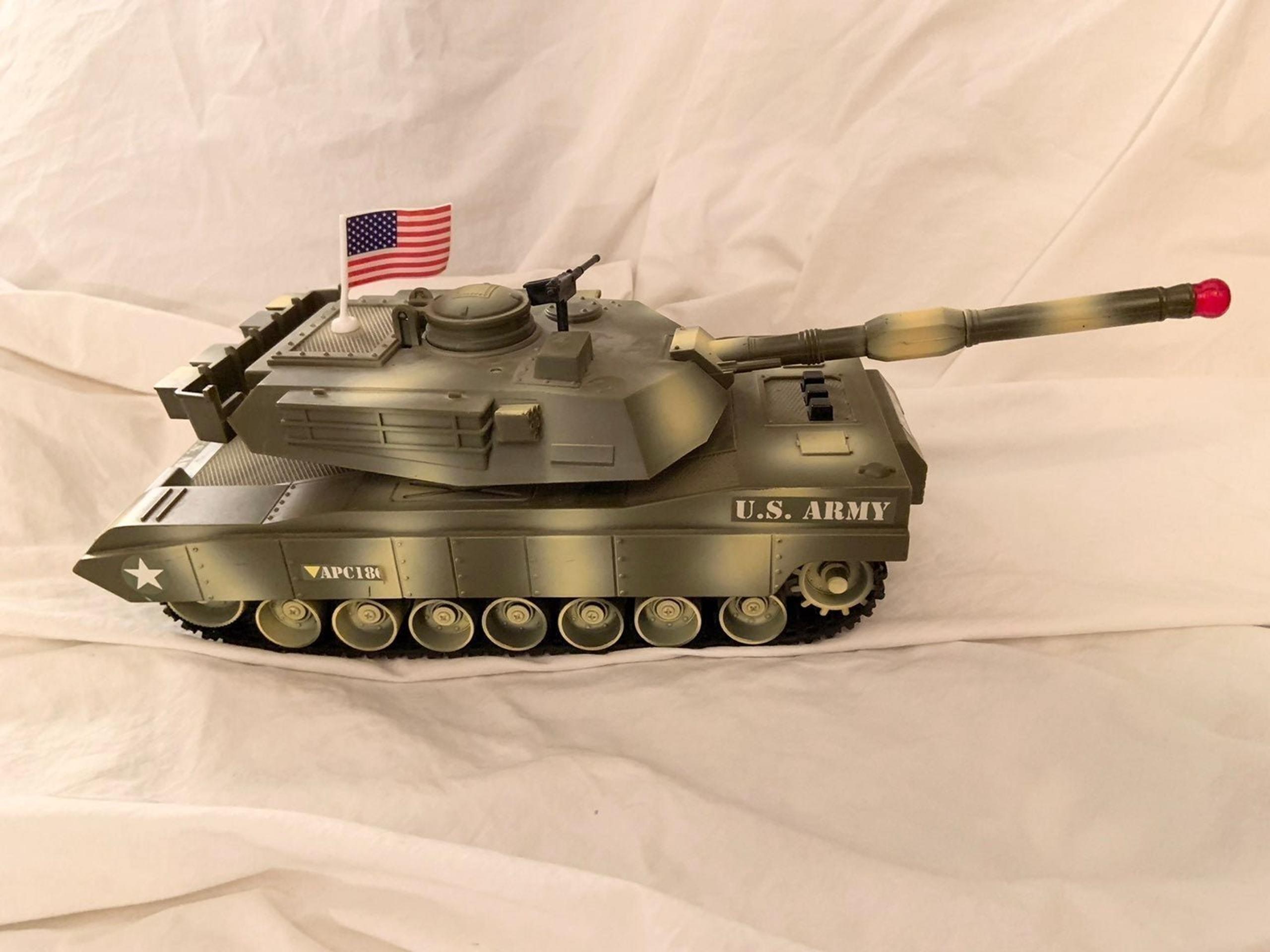 US ARMY FUNRISE 1999 Tank GI Joe Working Action Figure Accessory tested vtg
