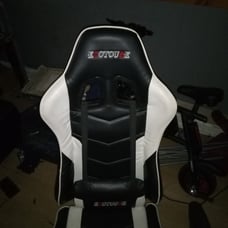 gaming chair