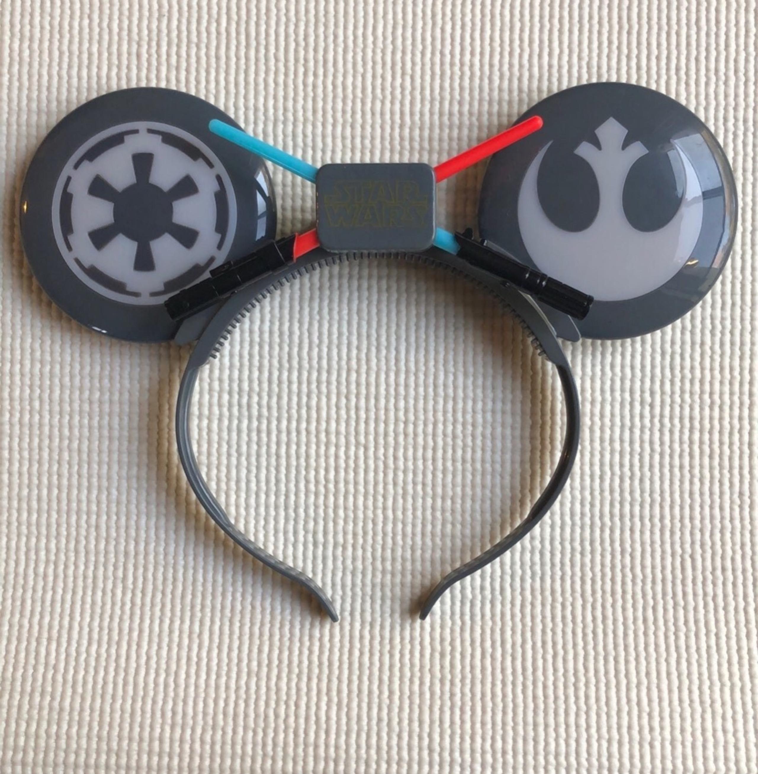 Disney Star Wars Mickey Mouse Ears NWOT light up
