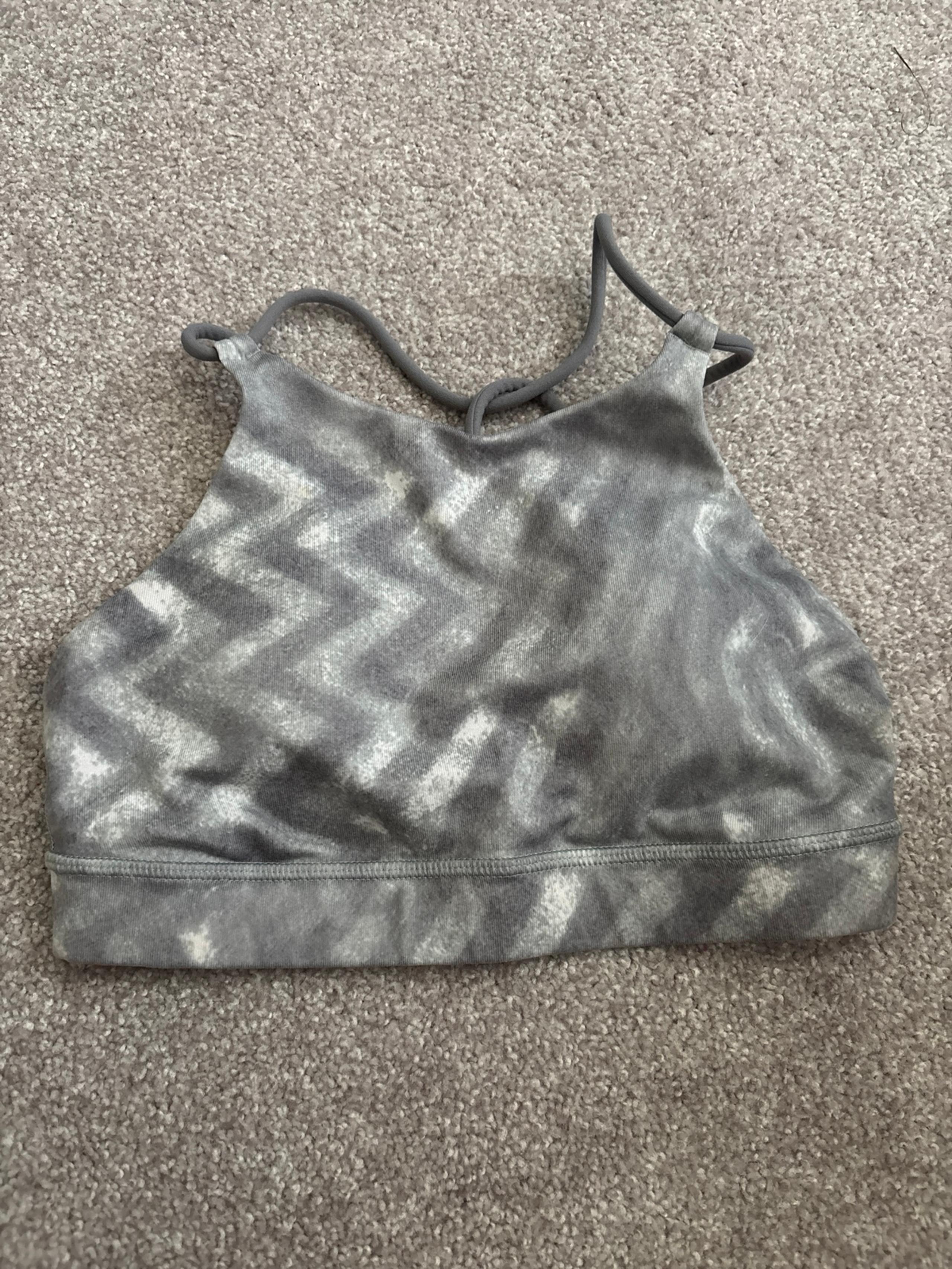 Lululemon Grey Gray Sports Bra size 4