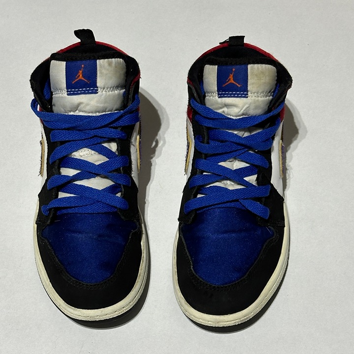 Nike Air Jordan 1 Mid Shoes Worn Size Y 2.5Y
