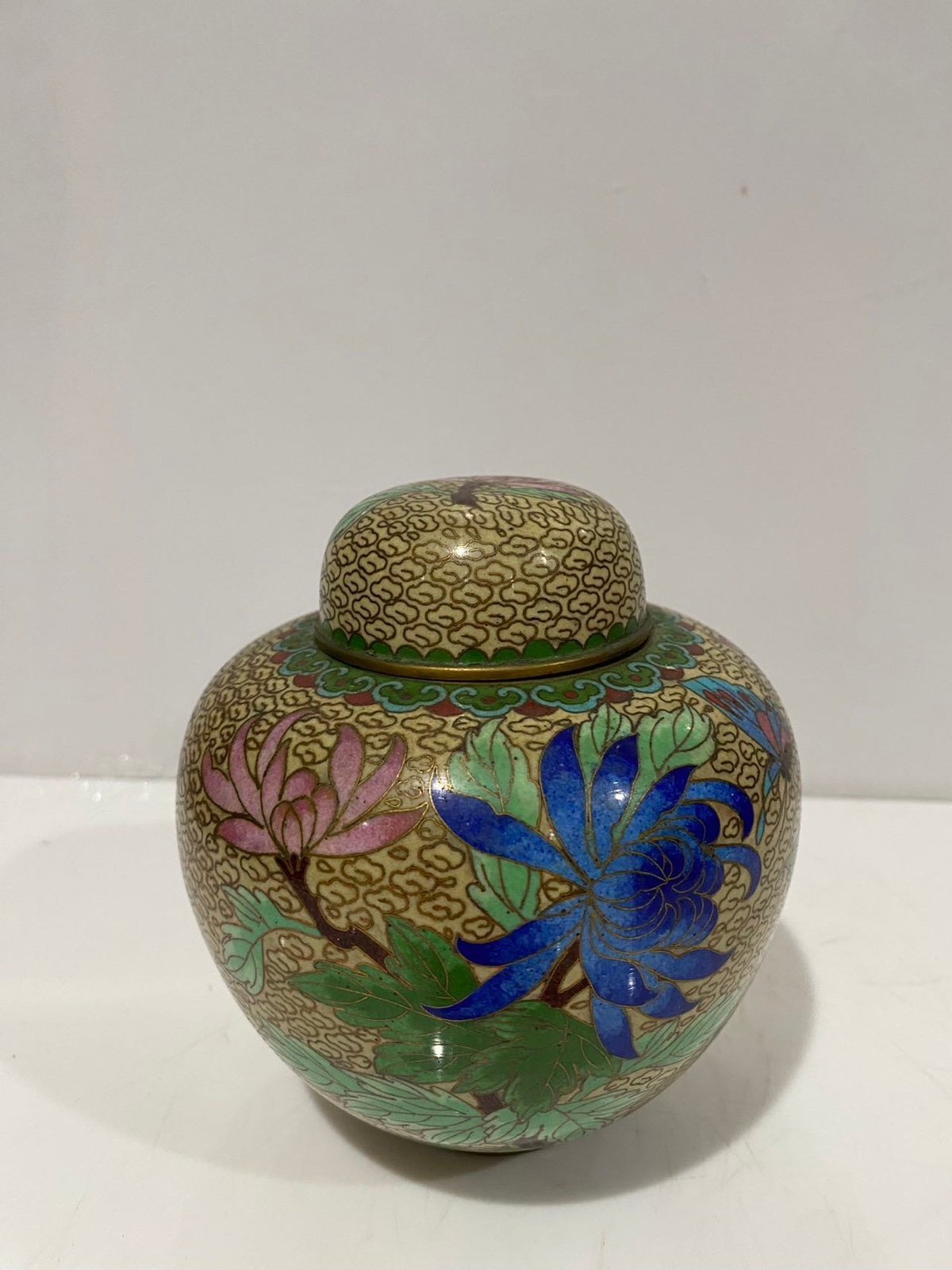 Vintage Antique Asian Chinese Cloisonne Small Ginger Jar Floral Flowers