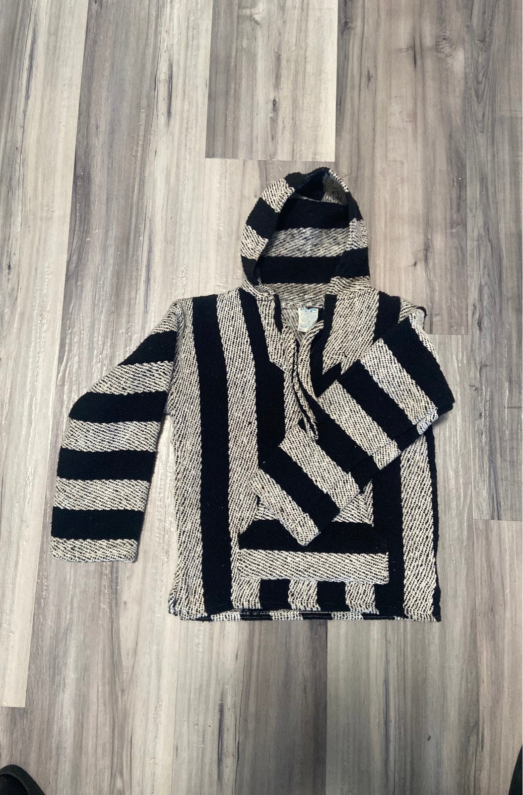 kids hooded sweaters