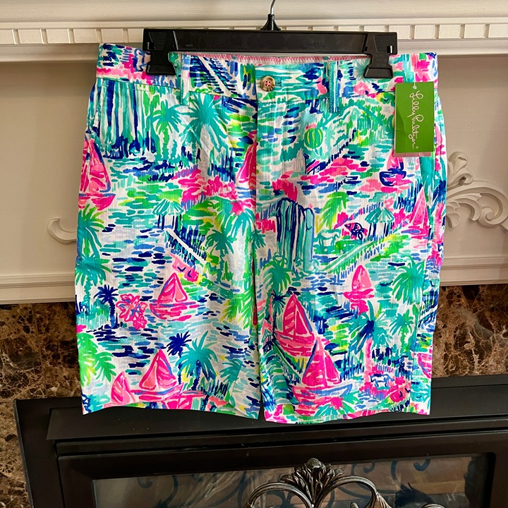 NWT Men's Lilly Pulitzer Beaumont Shorts in Salt in the Air Size 32