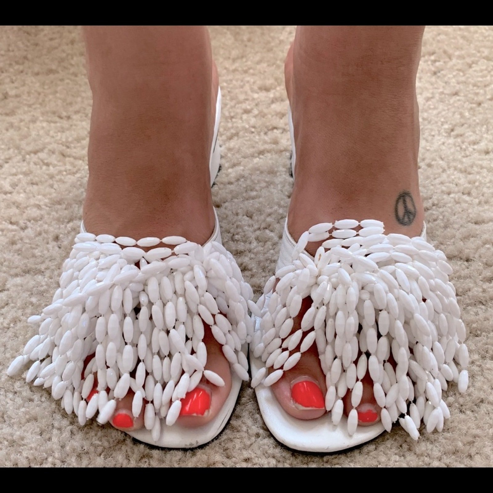 ALICIA VINTAGE BEADED Cluster POM White SANDAL 7