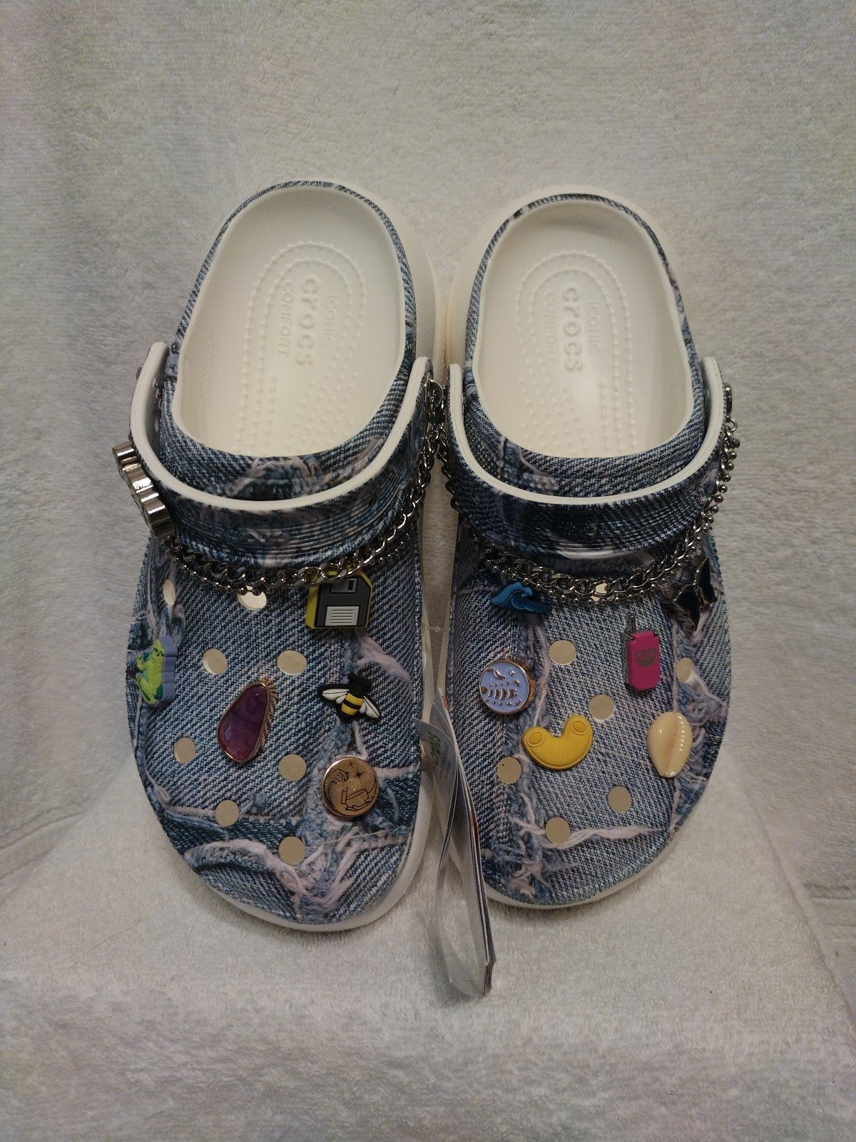 Crocs