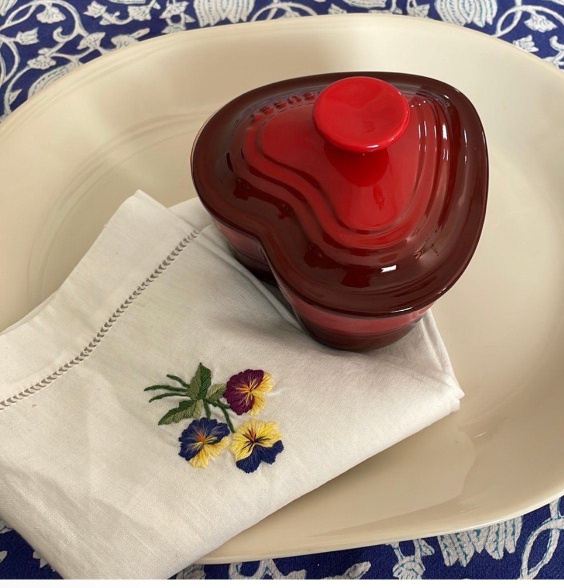 Le Creuset Mini Heart Ramekin with Lid.