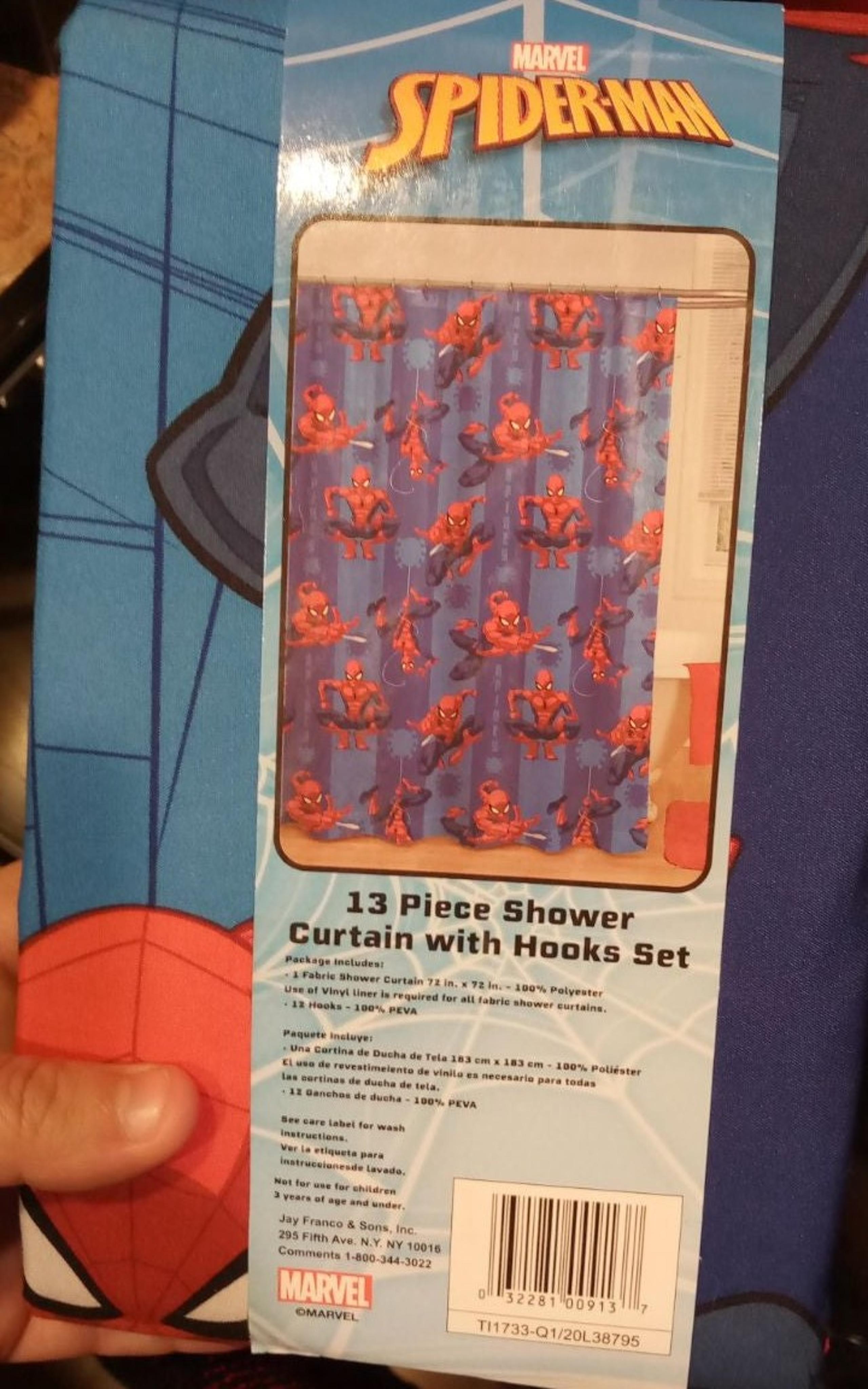 Spiderman shower curtain set. New