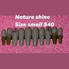 press on nails