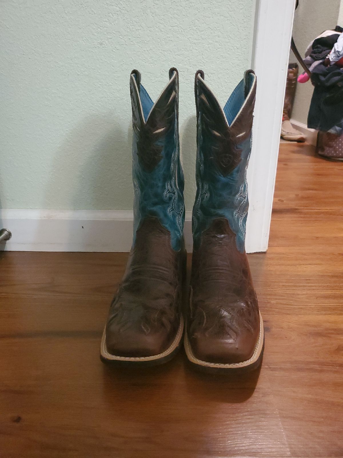 Womens Cowboy Boots