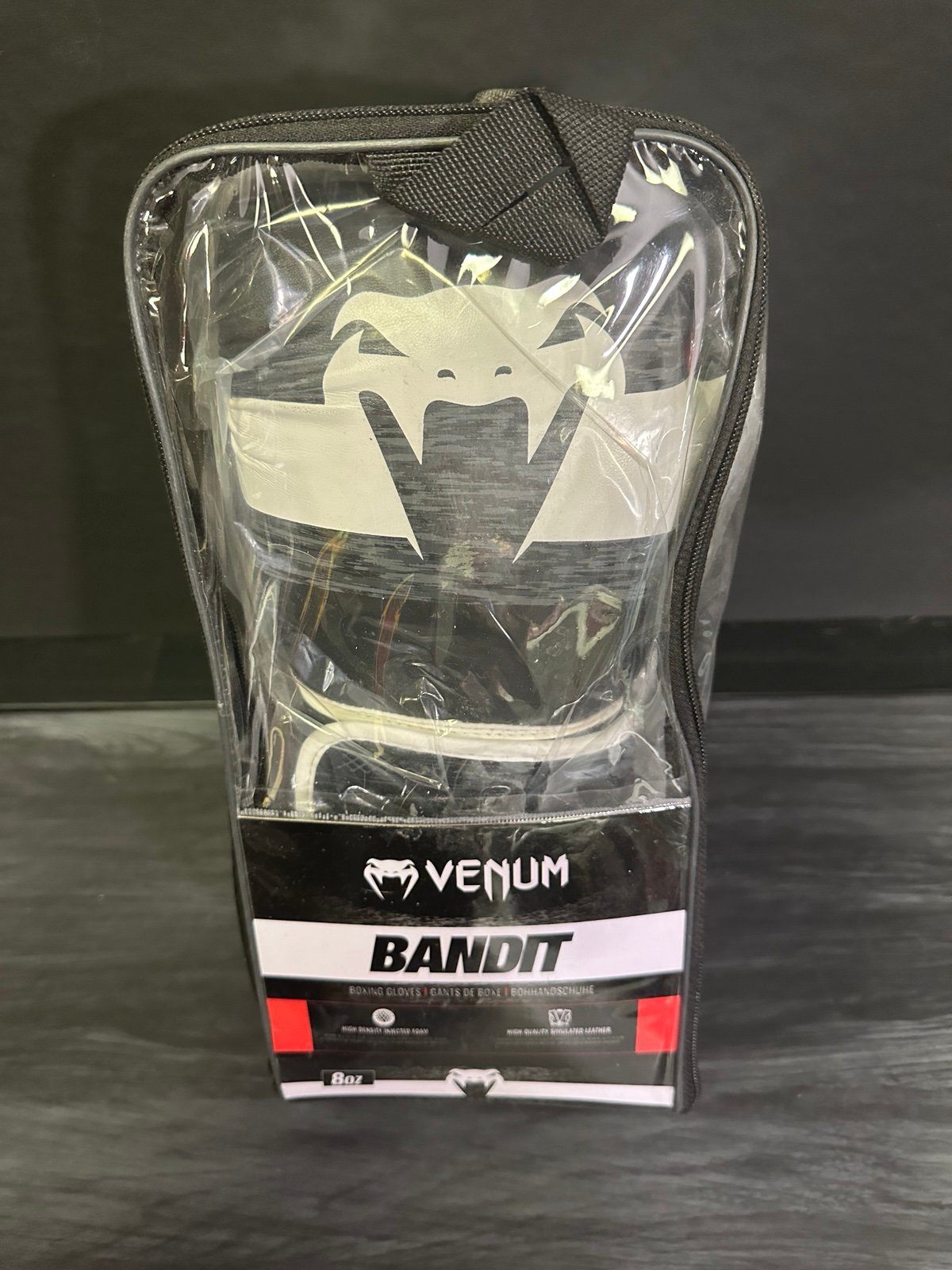 Boxing Gloves – 8oz – Venum Bandit Brand New in Original Packaging