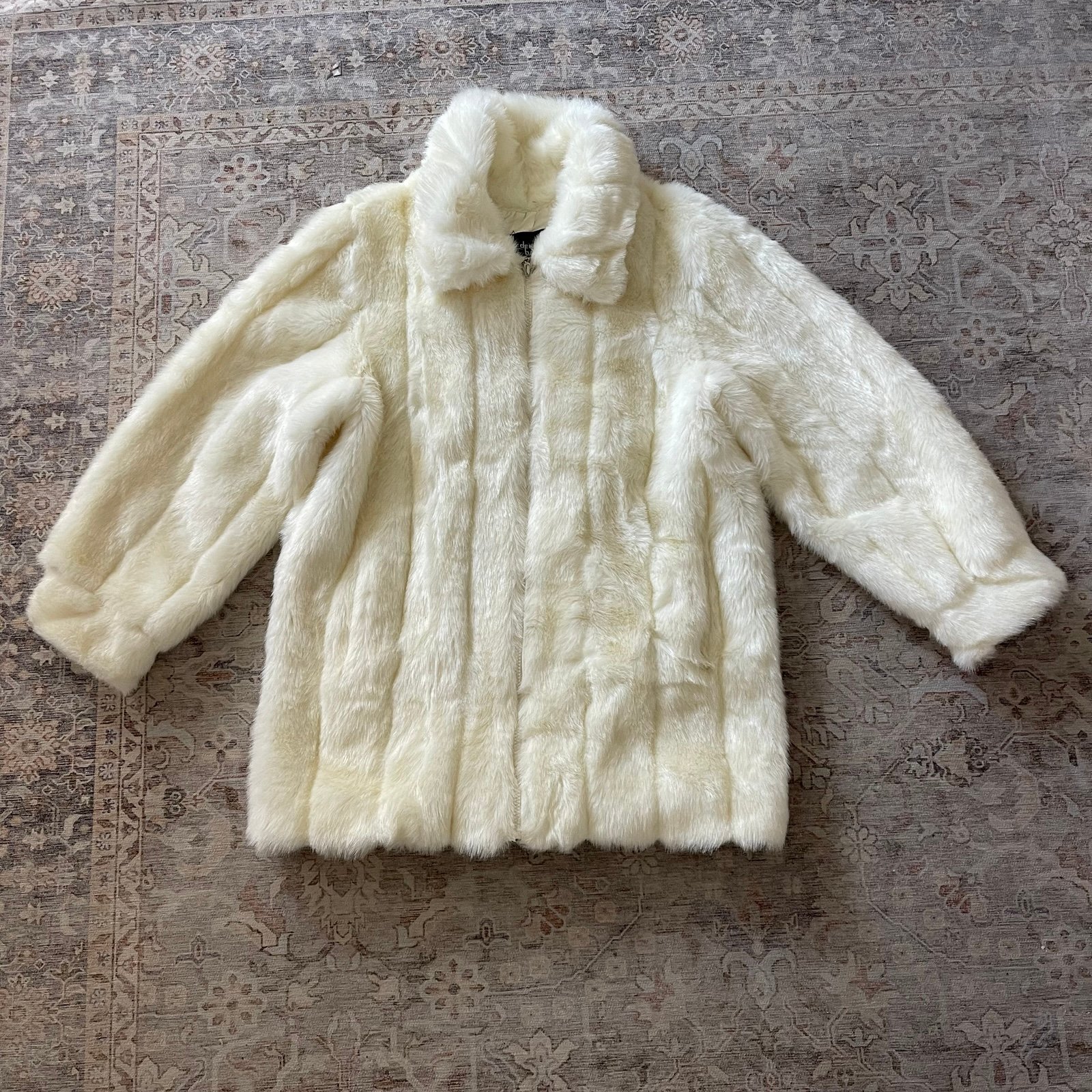 Dennis Bassi white faux fur coat - Size small