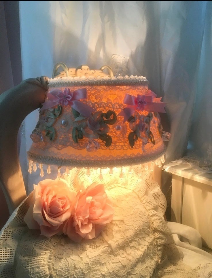 Shabby chic headboard lamp “vintage”