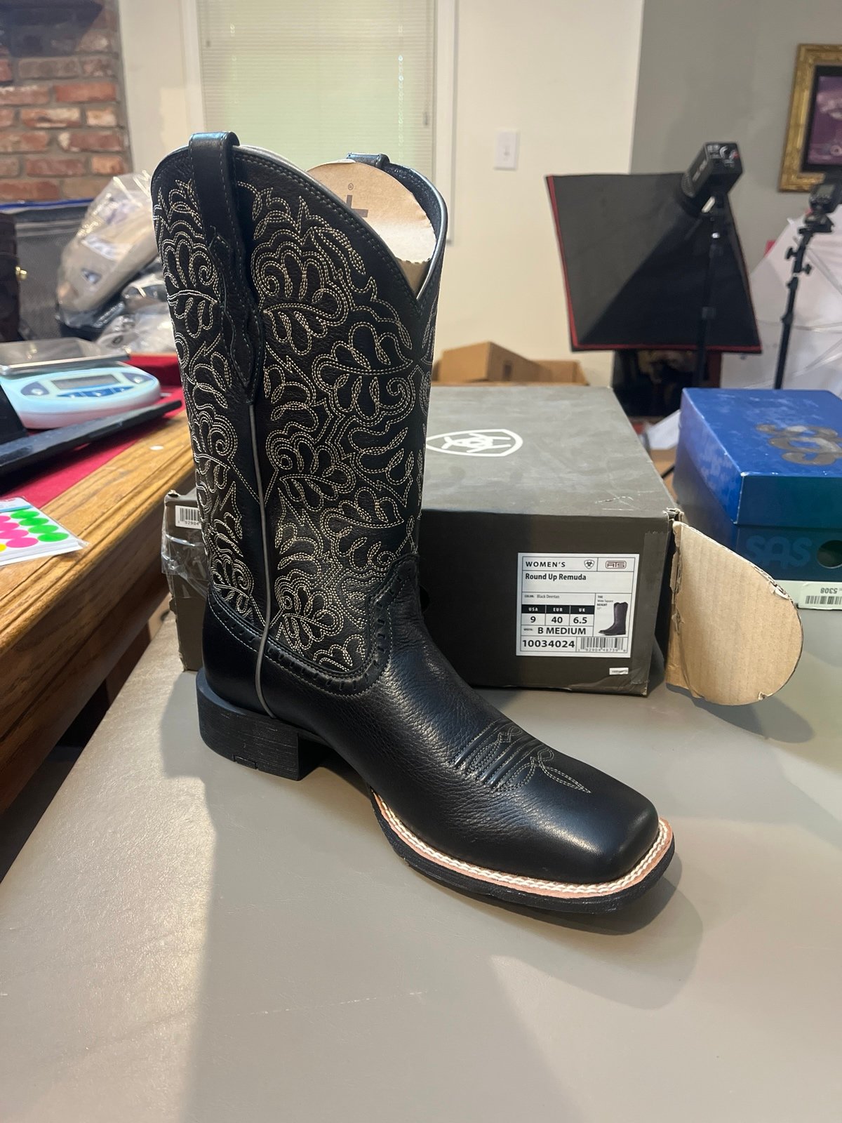 Ariat Round Up Remuda 9w B Medium Width