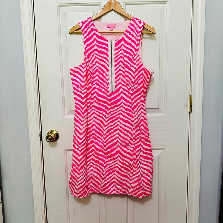 EUC LILLY PULITZER CHEVRON ZIG ZAG CUT OUT AT BACK BARBIECORE SHEATH DRESS SZ 16