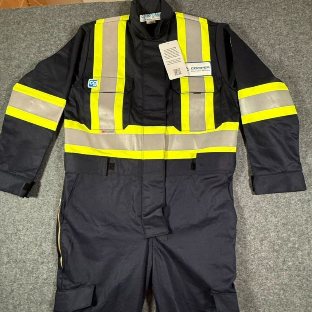 Covergalls Mens Heavyduty Duck Coveralls FR Flame Resistant Small High Vis NWT