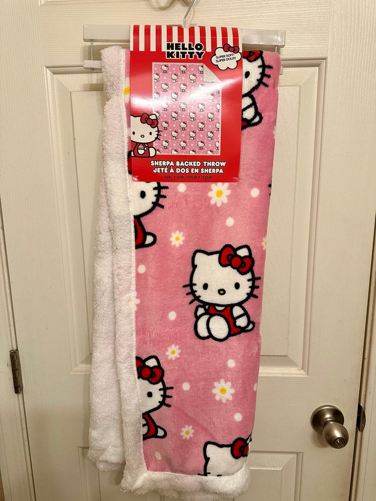 Hello Kitty Throw Blanket