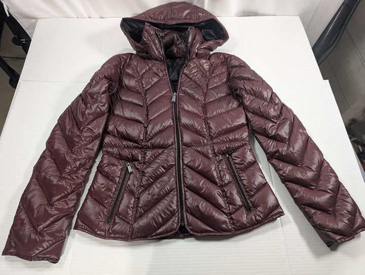 Michael Kors Packable Down womens small wine color removable hood jacket
