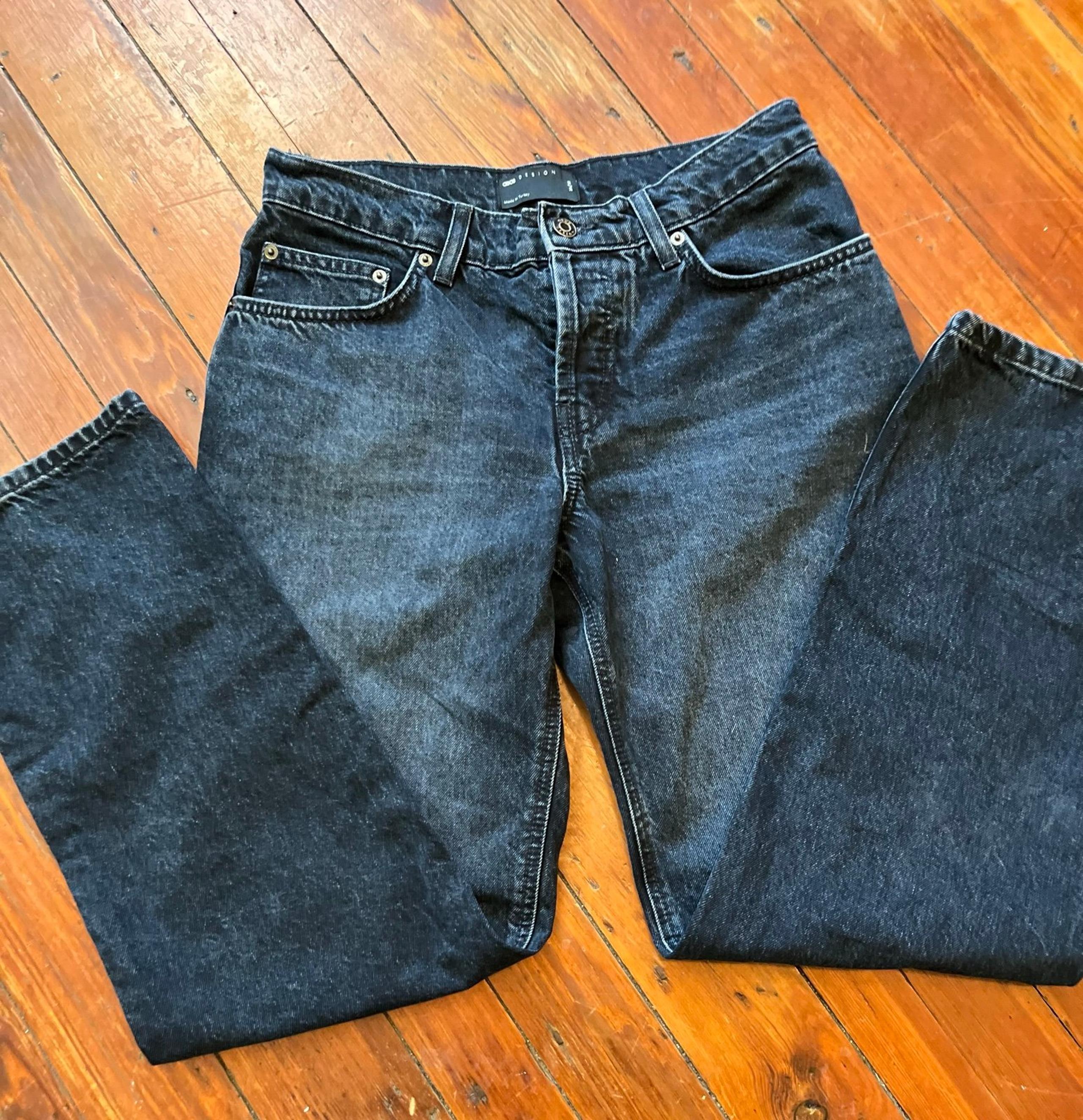 ASOS Washed Black Denim Jeans 26x32 High Waist Straight Leg