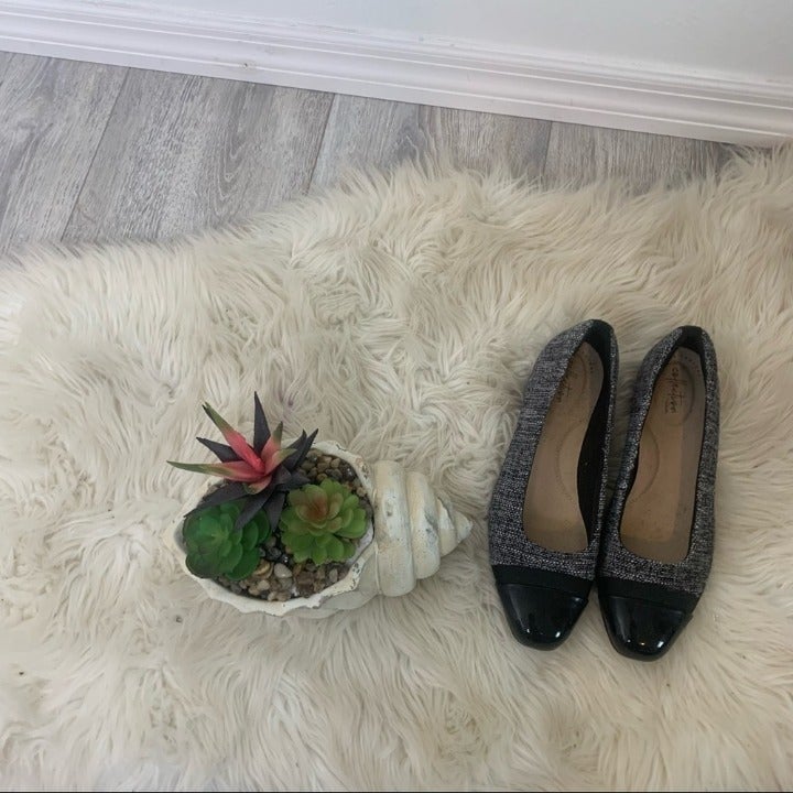 Clarks Collection Women's Juliet Monte tweed cap toe heels Shoes Sz 8.5