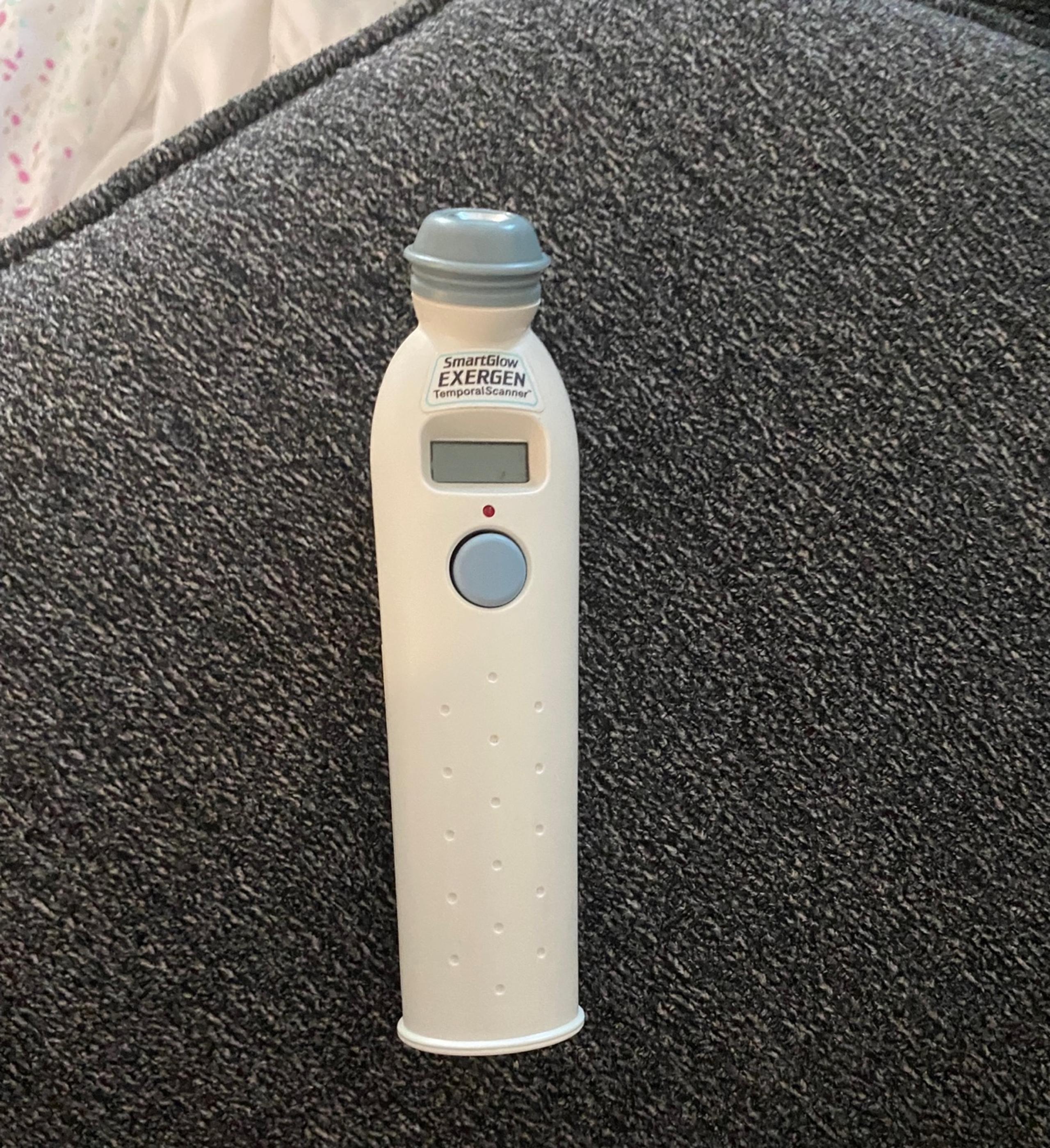 Exerted temporal thermometer