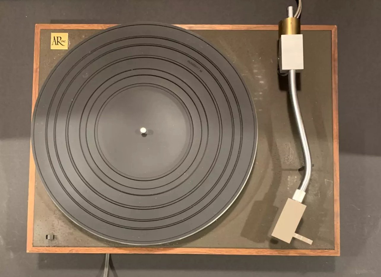 Vintage AR Turntable - works