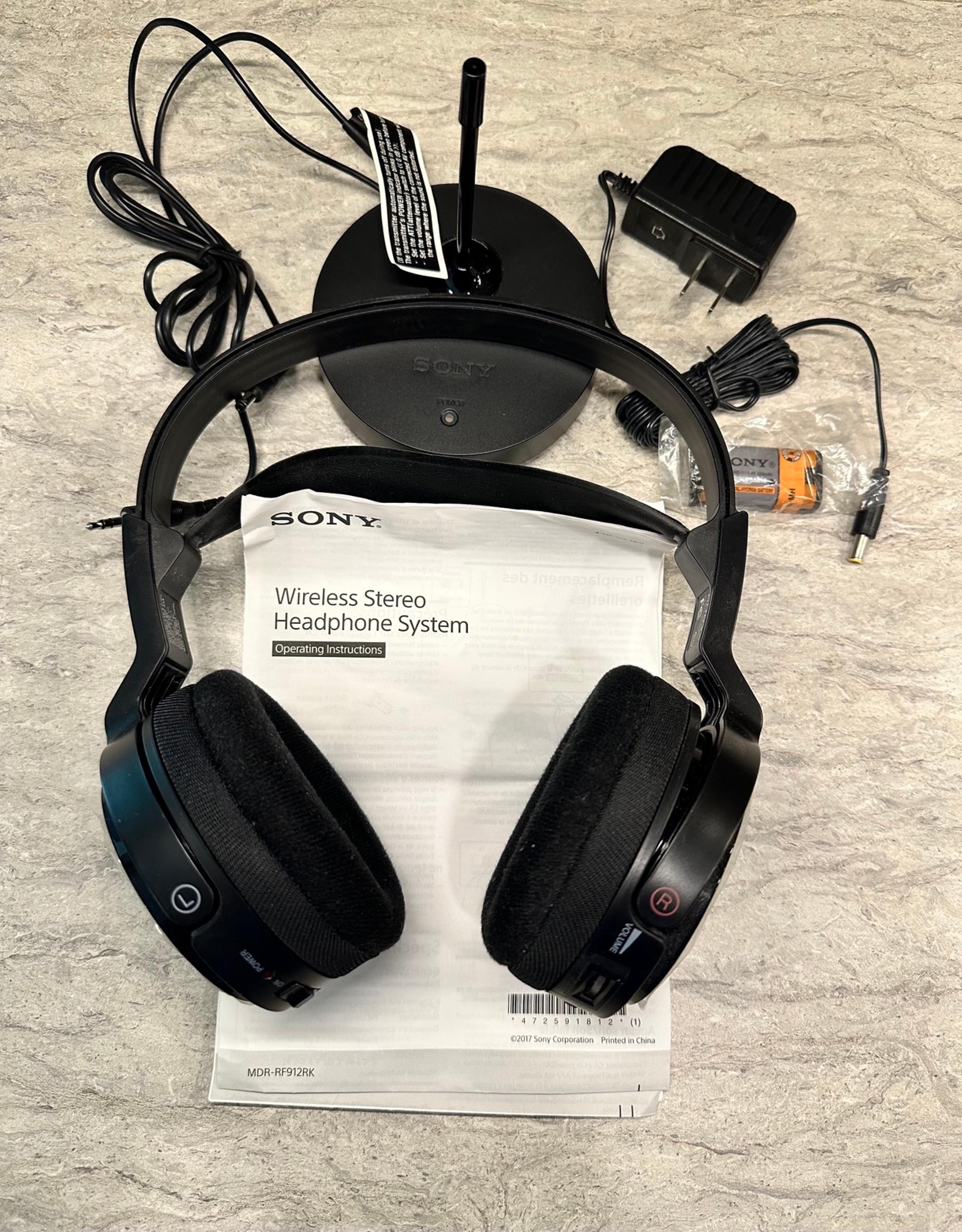 Sony Wireless Stereo Headphone System. 
MDR-RF912
TMR-RF912