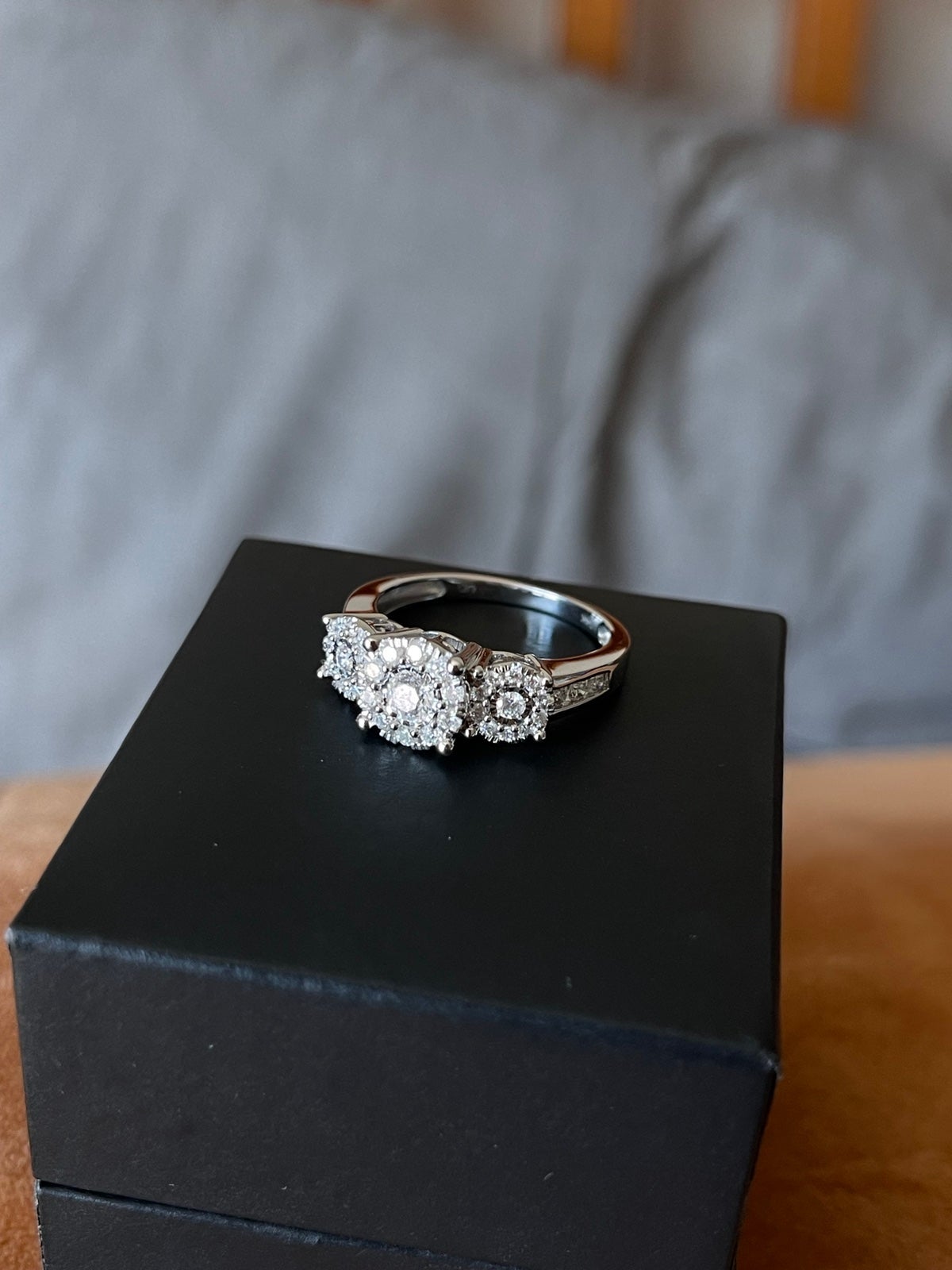 Diamond Wedding/Engagement Ring