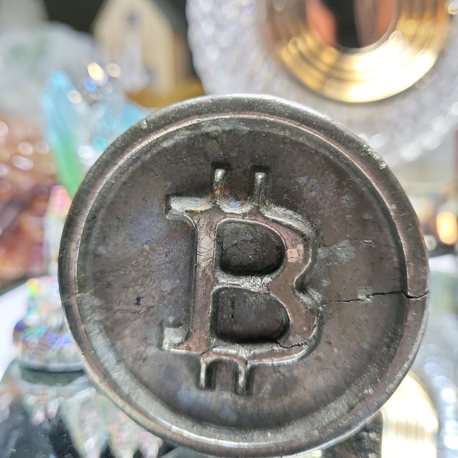 Pyrite Bitcoin carvings 2832