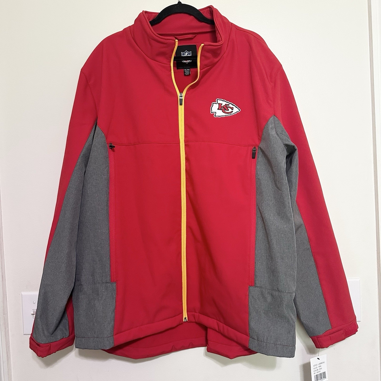 Kansas City Chiefs Softshell Red Jacket Full Zip Mens 2X NFL Football Athleisure
